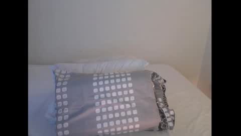 sexyloba  independent model online show from March 2, 7:52 pm