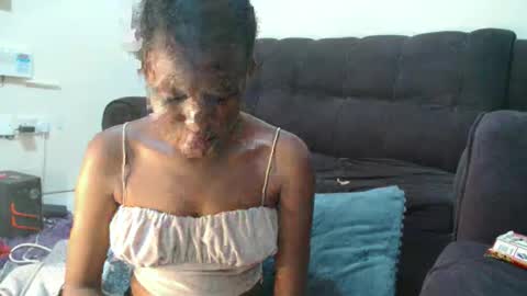 Janey online show from December 4, 11:01 am