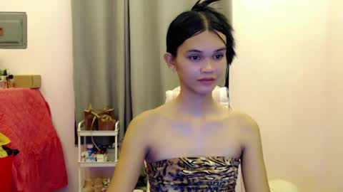 Zendaya online show from April 7, 3:03 pm