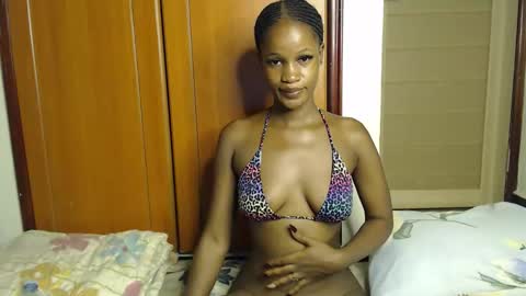 shaky xxx online show from November 20, 10:38 am