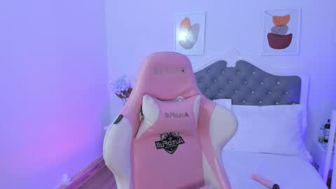 Snapshot of shaleena_ chatting on October 24, 9:55 pm Shalena  online show from October 24, 9:55 pm