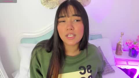 Snapshot of shaleena_ chatting on September 8, 8:19 pm Shalena  online show from September 8, 8:19 pm