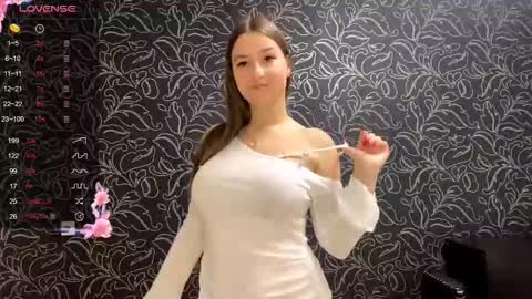 Snapshot of shalonjoosten chatting on October 10, 8:14 pm Iris online show from October 10, 8:14 pm
