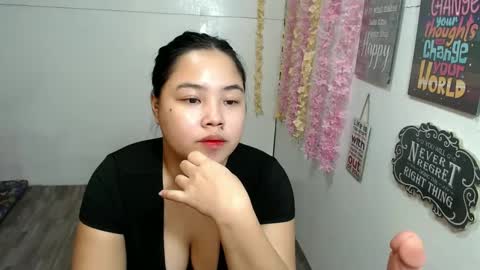 Snapshot of shamcysupsup chatting on February 27, 1:38 pm Shamcy online show from February 27, 1:38 pm