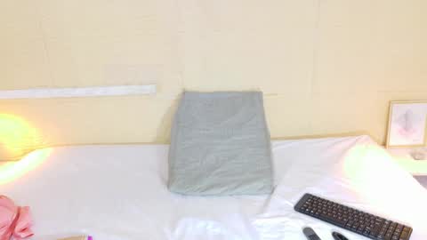 Catalina online show from March 6, 9:31 pm