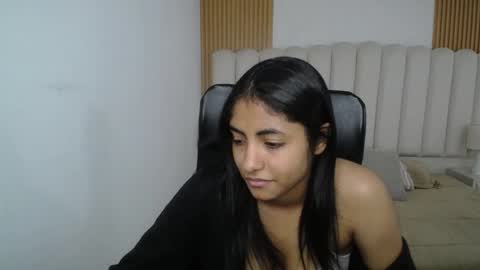 shanelle online show from June 3, 12:28 pm