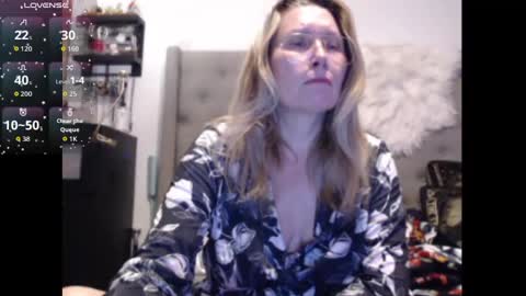 Shannon07 online show from September 19, 3:05 am