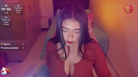 Snapshot of shanonn_diprima_ chatting on October 8, 4:50 am Cami Ortiz independent model online show from October 8, 4:50 am