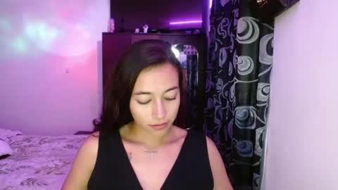 shantal_d03 online show from September 16, 1:13 am