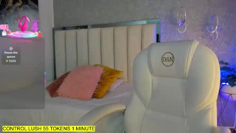 Shantal online show from March 28, 11:21 am