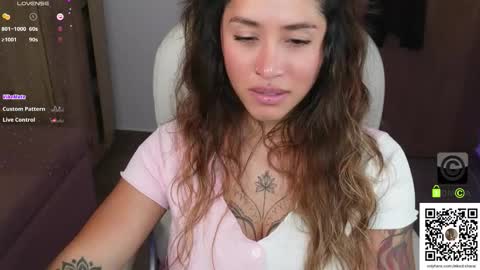 Lau online show from November 27, 6:44 pm