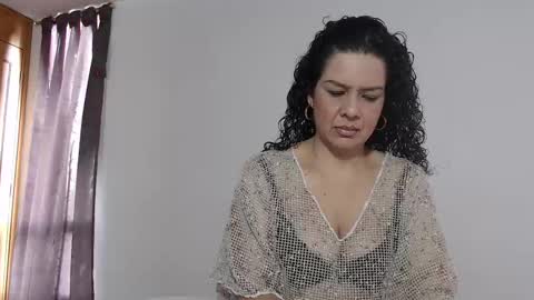 sharickleon11 online show from February 9, 8:56 pm