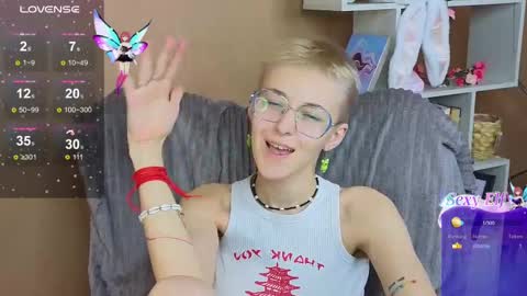 Sharli online show from February 9, 3:12 pm