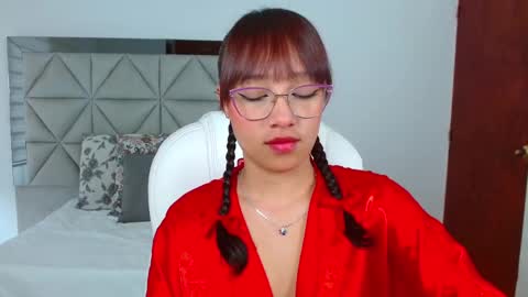 Snapshot of sharon_rosse__ chatting on March 3, 11:58 am sharon_rosse__ online show from March 3, 11:58 am