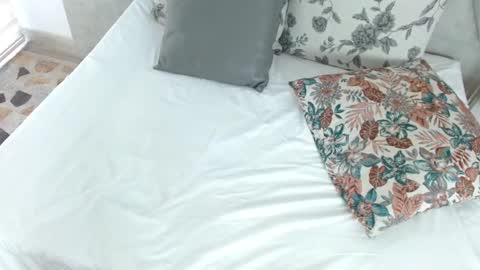Snapshot of sharon_rosse__ chatting on March 5, 12:33 pm sharon_rosse__ online show from March 5, 12:33 pm