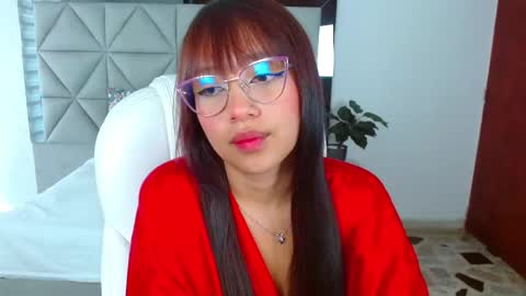 Snapshot of sharon_rosse__ chatting on March 6, 12:30 pm sharon_rosse__ online show from March 6, 12:30 pm