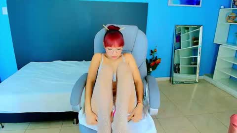 Snapshot of sharon_rosse__ chatting on October 11, 3:44 am sharon_rosse__ online show from October 11, 3:44 am