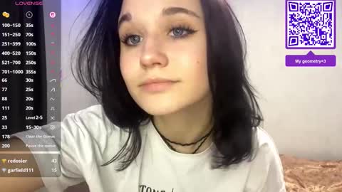 May online show from October 26, 1:28 pm