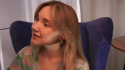 shebuny online show from April 16, 4:13 am