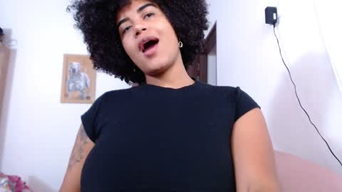 Snapshot of sheilamakano70 chatting on February 8, 10:08 pm Sheila Makano online show from February 8, 10:08 pm