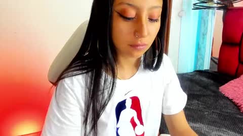 sheilly_brown online show from October 24, 7:32 pm