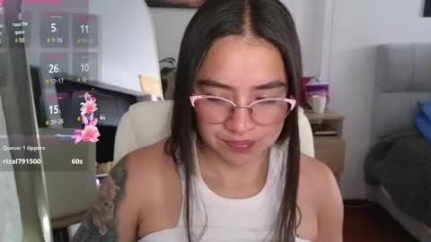 lau online show from December 18, 8:35 pm