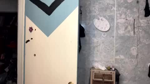 Shelby holes online show from November 29, 11:36 am