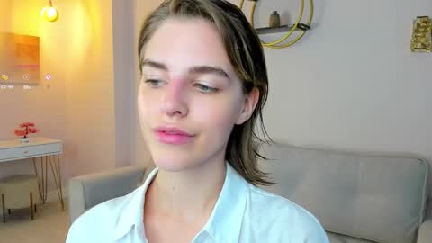 Snapshot of shelleyharn chatting on September 13, 1:35 am Alex online show from September 13, 1:35 am