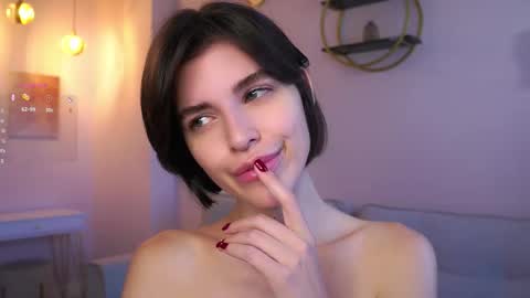 Snapshot of shelleyharn chatting on September 20, 1:27 am Alex online show from September 20, 1:27 am