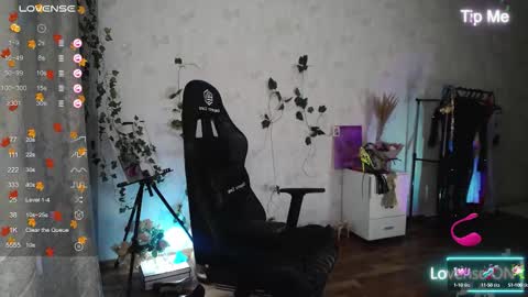 Vanessa online show from October 9, 6:12 pm