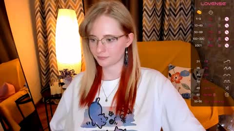 Hello guys my name is Aemilia online show from April 1, 1:41 pm