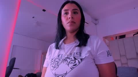 Snapshot of sheylabakerr chatting on January 22, 10:50 am Sheyla Bakerr online show from January 22, 10:50 am
