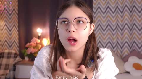 Iris online show from October 15, 11:13 am