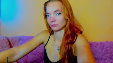 Alexis online show from October 15, 8:11 pm