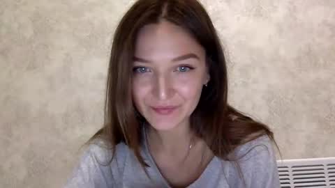 Jesica online show from October 3, 8:25 pm