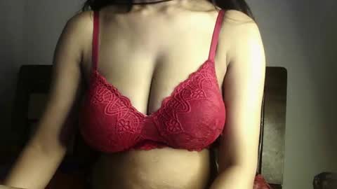 Snapshot of shiri_hot chatting on October 15, 1:19 am Siri online show from October 15, 1:19 am