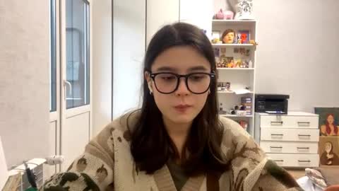 Marie online show from February 7, 12:09 pm