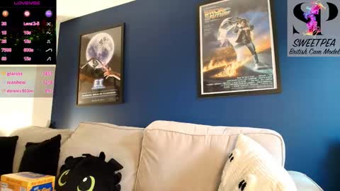 short sweetpea online show from November 21, 3:25 pm