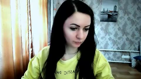 shy_cat_candy online show from April 14, 11:43 am