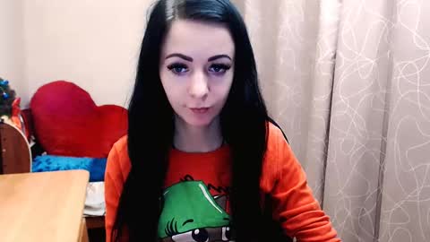 Snapshot of shy_cat_candy chatting on February 15, 8:34 pm shy_cat_candy online show from February 15, 8:34 pm