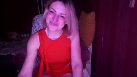 shy_girl80 online show from November 17, 11:27 pm