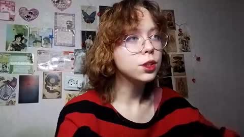 Milena online show from October 18, 1:25 pm