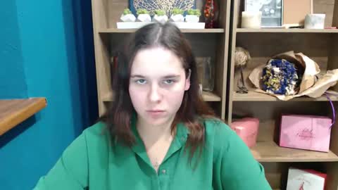 Snapshot of shy_lil chatting on October 5, 3:17 pm shy_lil online show from October 5, 3:17 pm