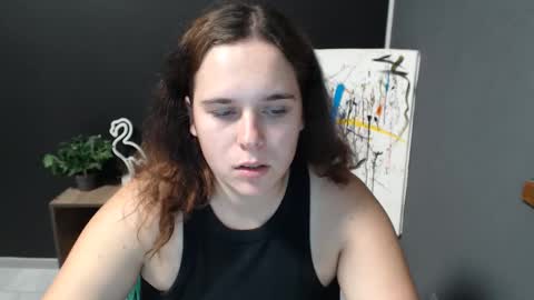 Snapshot of shy_lil chatting on September 26, 4:26 pm shy_lil online show from September 26, 4:26 pm
