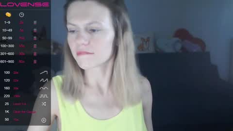 Snapshot of shy_moony chatting on March 6, 9:53 pm just Alex online show from March 6, 9:53 pm