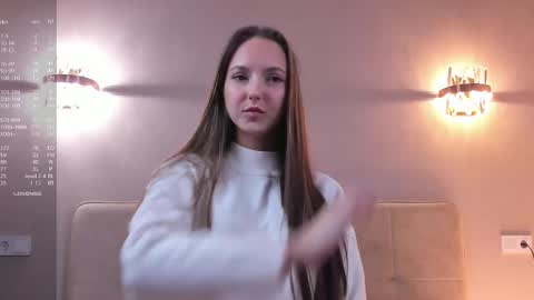 Melanie online show from October 15, 8:39 am