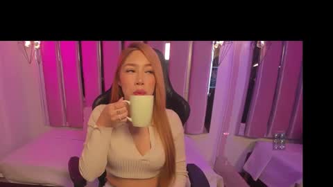 Snapshot of shygoddess_69 chatting on October 7, 12:09 pm Isa online show from October 7, 12:09 pm
