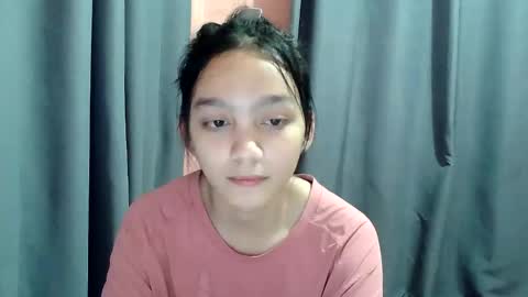 Snapshot of shypinay_kaira chatting on September 21, 8:13 am kaira online show from September 21, 8:13 am