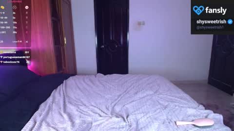 shysweetrish online show from December 4, 1:47 am