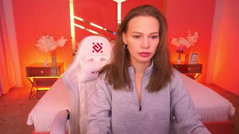 shyysiren online show from November 15, 8:26 am